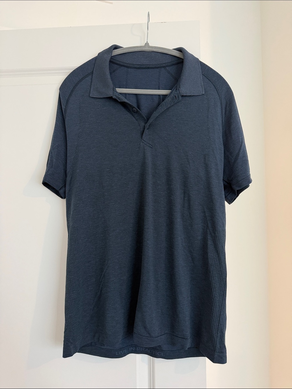 Lululemon Men's Short Sleeve Polo Golf Shirt - Navy